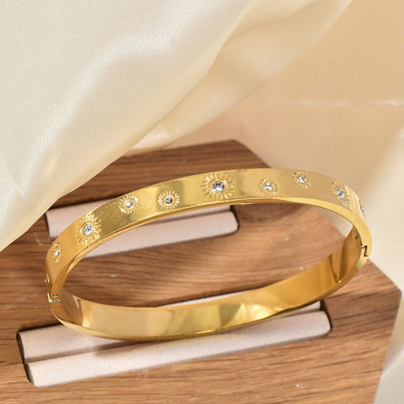 Retro Sunflower Bracelet